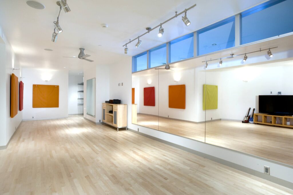 DanceSchoolexin (7) DanceSchoolexin (7)